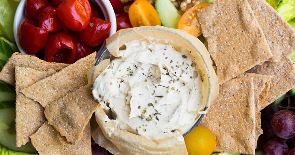 Healthy Snacks for Work Snacks to Eat at Your Desk